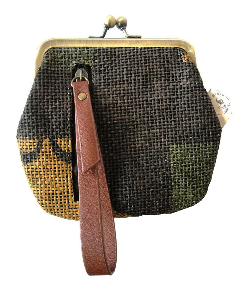 CLUTCH PURSE