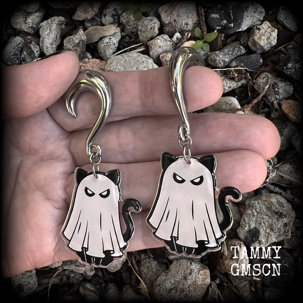 Ghost cat gauged earrings-Halloween ear hangers