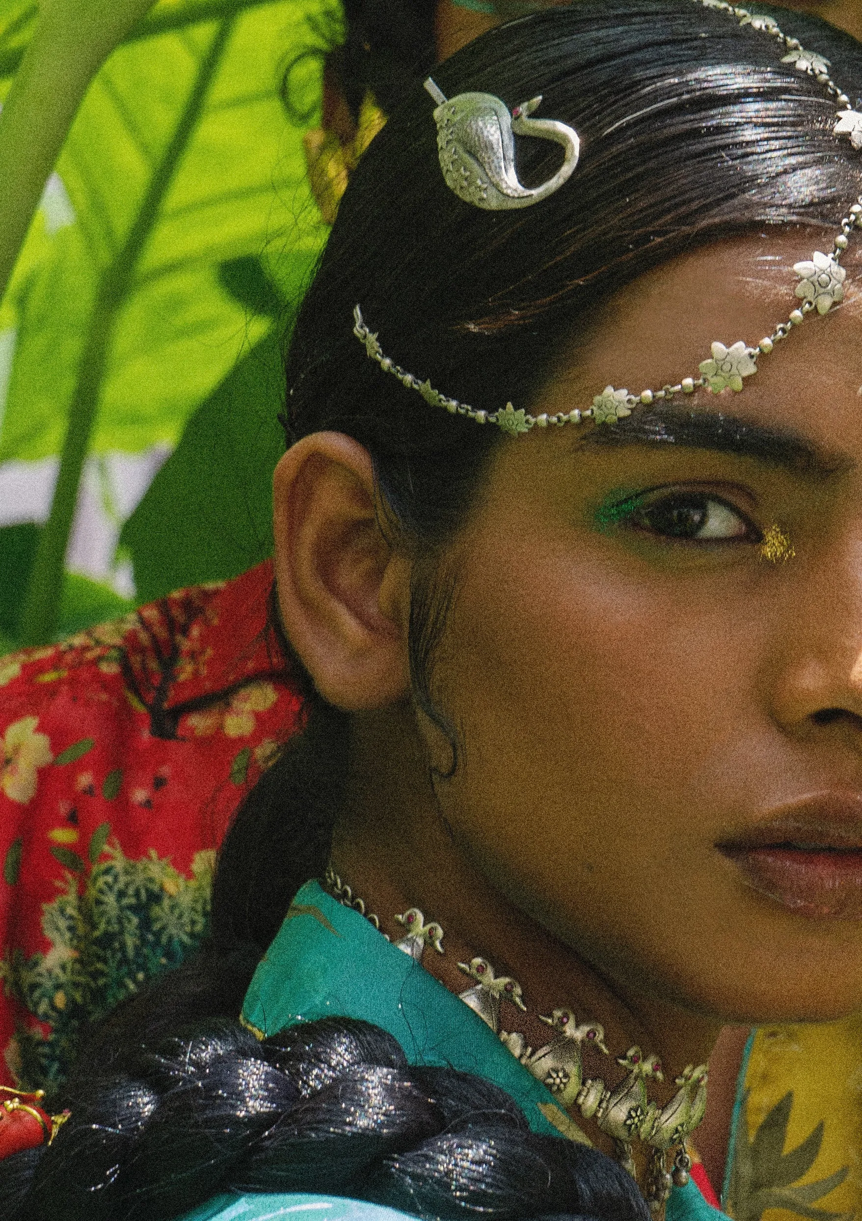 NEKHI | नेकी HAIR BOBBIES (IN SILVER)