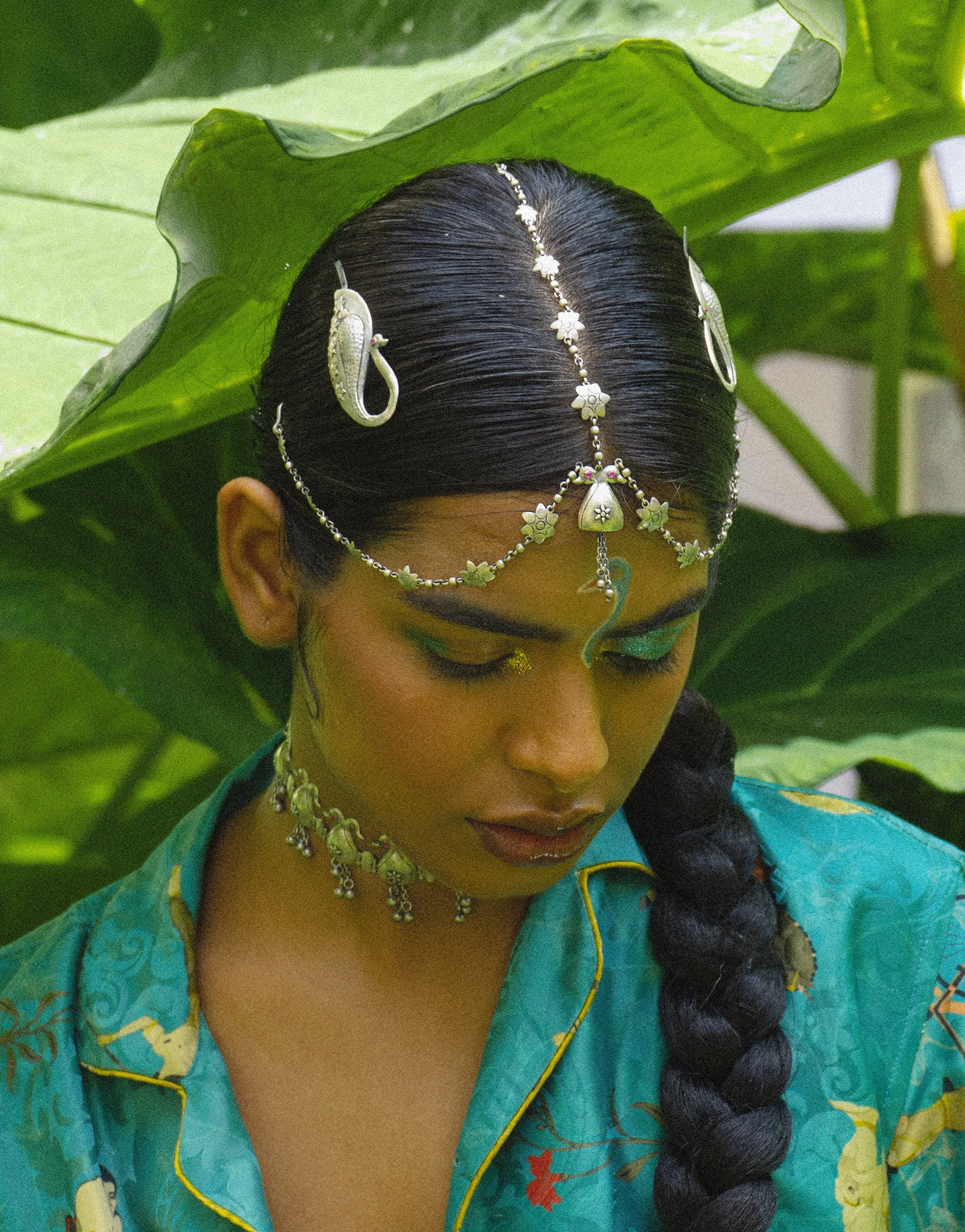 NEKHI | नेकी HAIR BOBBIES (IN SILVER)