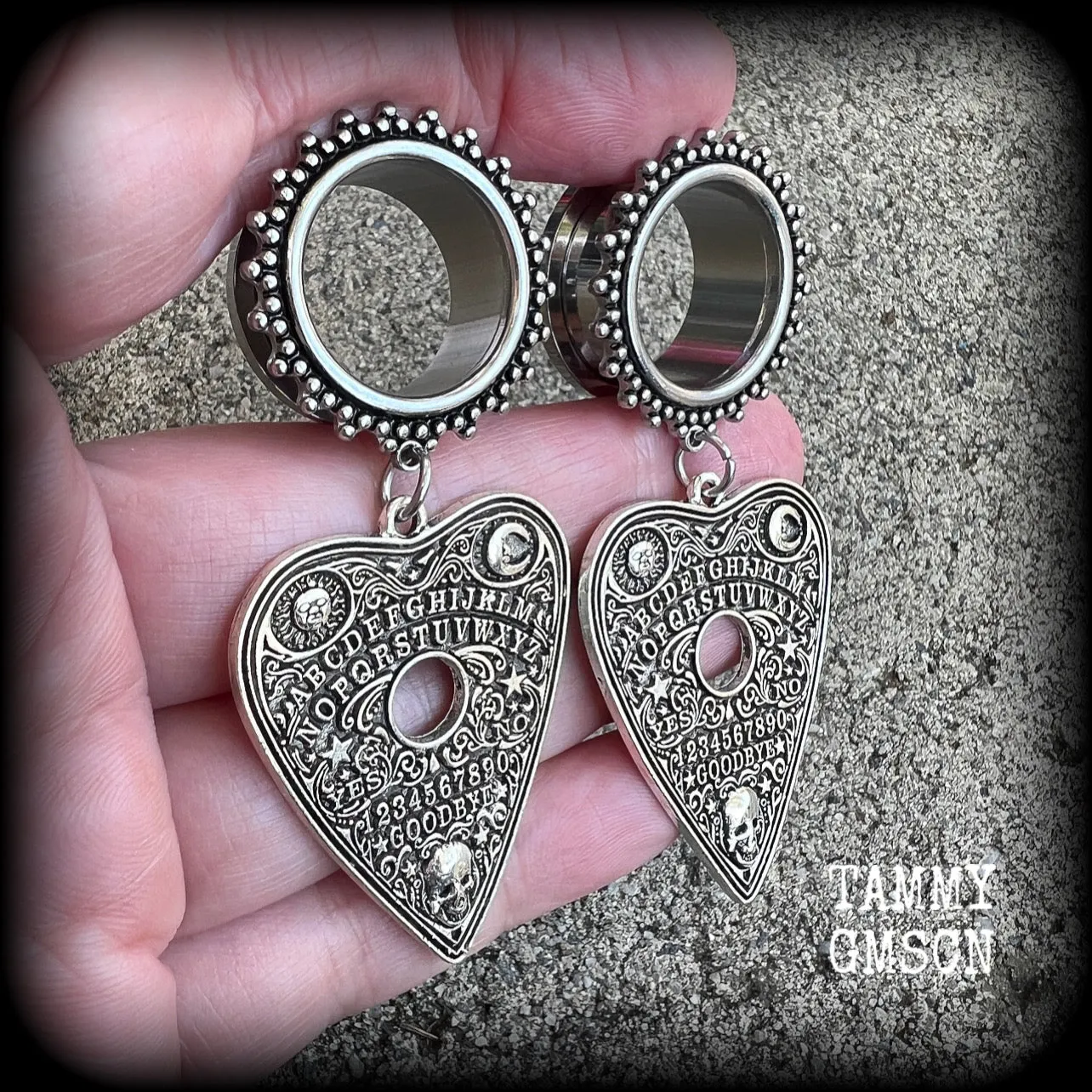Ouija board planchette tunnel earrings-Esoteric gauged earrings