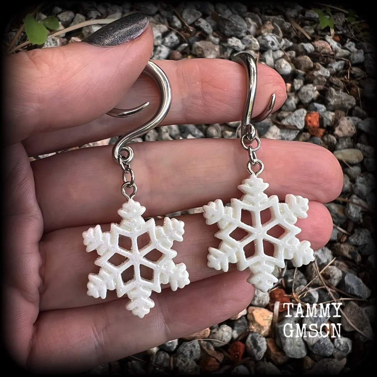 Snowflake gauged earrings-Christmas ear hangers