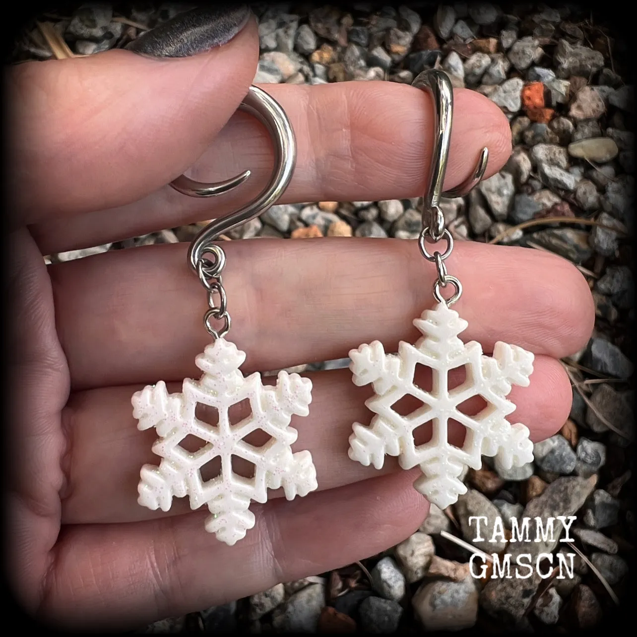 Snowflake gauged earrings-Christmas ear hangers