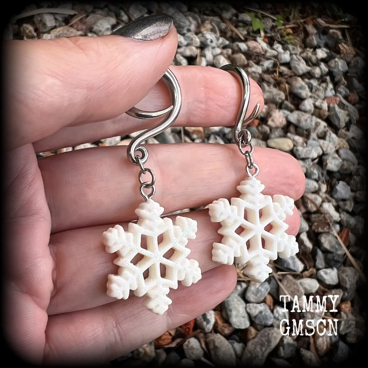 Snowflake gauged earrings-Christmas ear hangers
