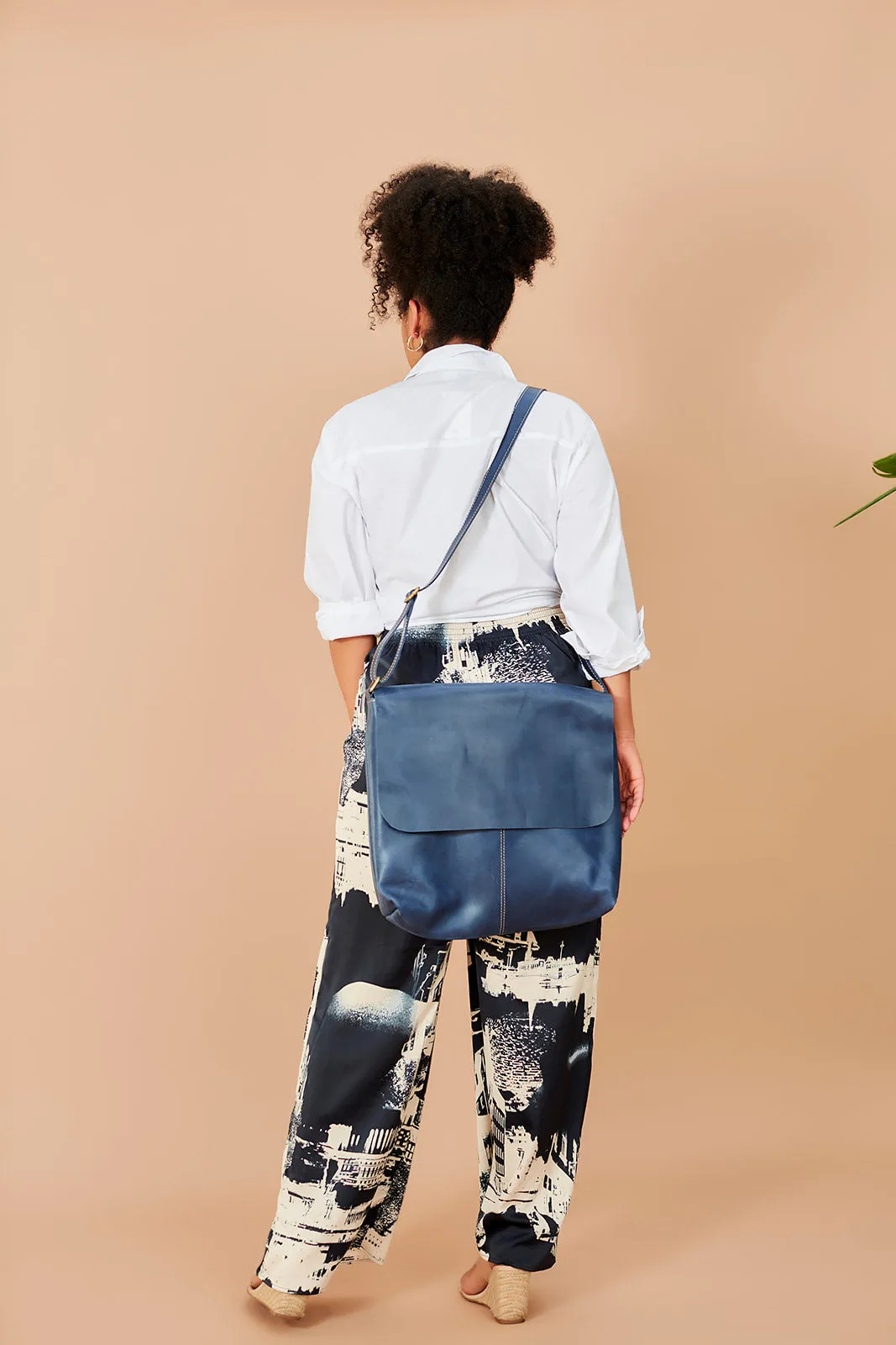 Telak Leather Messenger Bag - Nile Blue