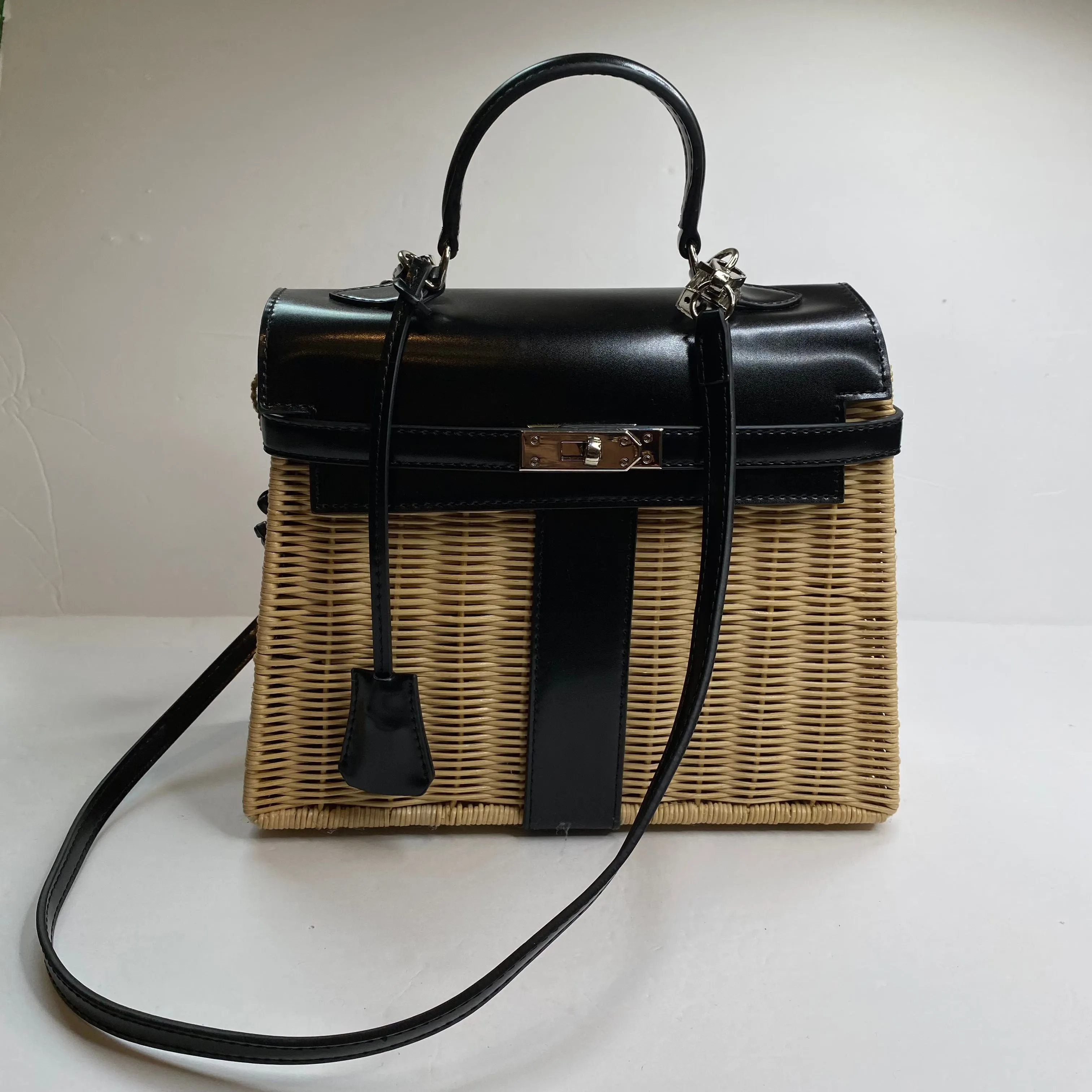 Willa Woven Black Straw Hand Bag